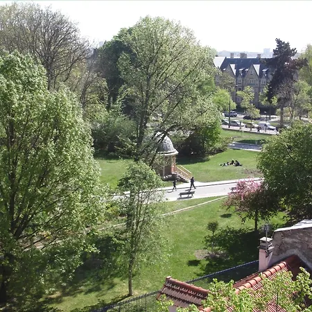 Du Parc Montsouris Hotel 3*