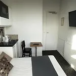 蒙苏里公园酒店 3*